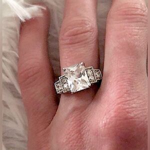 18KGF April birthstone ring size 8